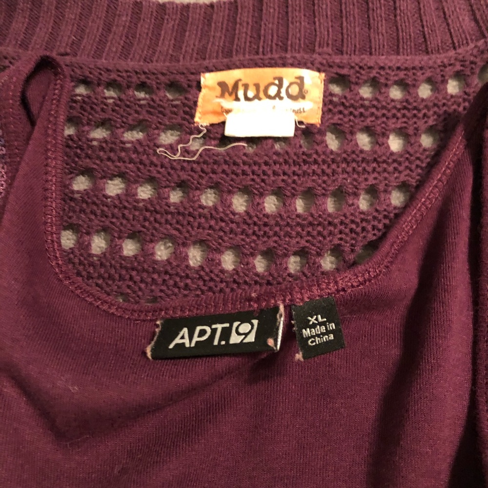Mudd and Apt 9 matching tops. Size XL - Picture 3 of 8